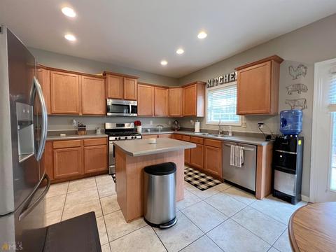 908 Maple Leaf Dr, Mcdonough, GA 30253 photo 12