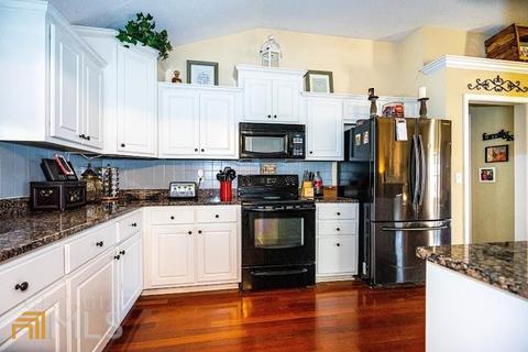 302 Northfield Dr, Lagrange, GA 30240 photo 3