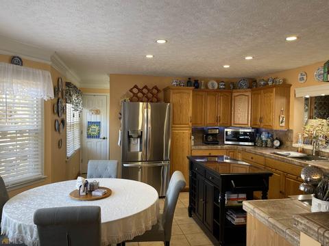 109 Thomas Dr, Lagrange, GA 30240 photo 8
