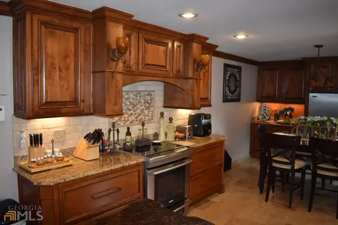 401 Payne Pl, Dublin, GA 31021 photo 3