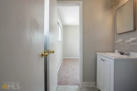 6535 King William Dr, Morrow, GA 30260 photo 12
