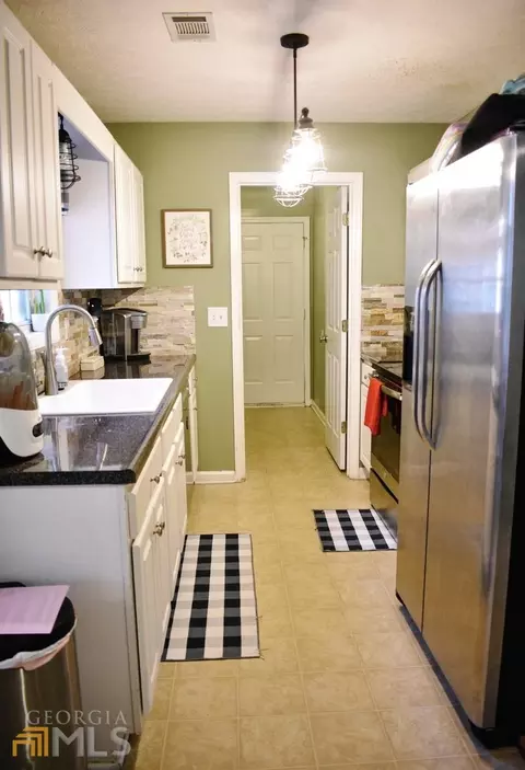 112 Edgemont Dr, Lagrange, GA 30240 photo 4