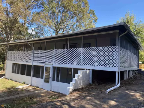 1566 Liberty Hill Rd, Toccoa, GA 30577 photo 2