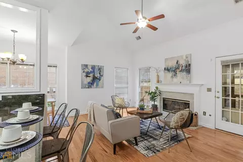 3386 Glenrose Trl, Chamblee, GA 30341 photo 9