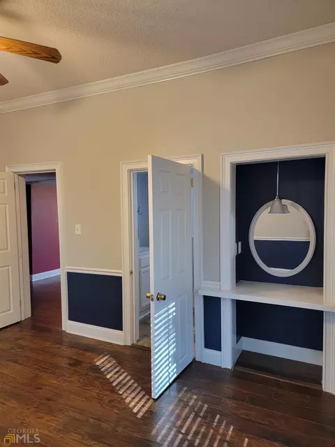 211 James St, Adrian, GA 31002 photo 11