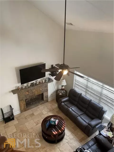 2420 Compton Pl, Suwanee, GA 30024 photo 4