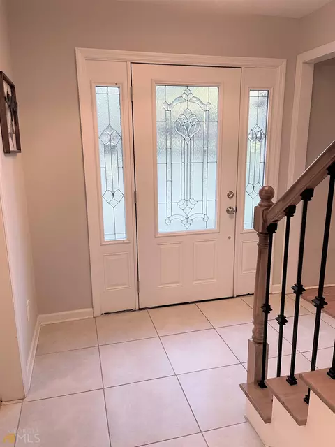 571 Whitaker Rd, Lagrange, GA 30240 photo 2