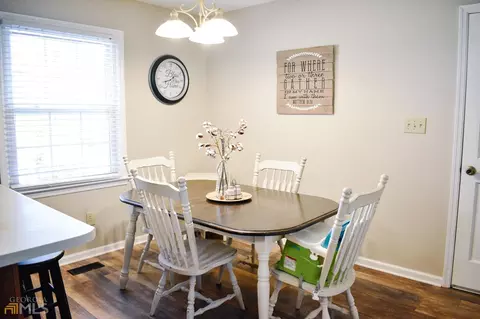 208 Mckinley Cir, Lagrange, GA 30240 photo 10