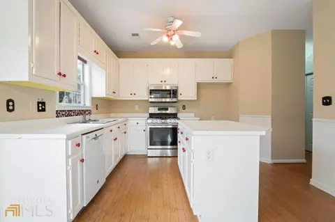 96 Pates Lake Dr, Hampton, GA 30228 photo 13