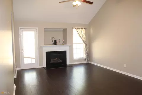 318 Preakness Dr, Lagrange, GA 30241 photo 3