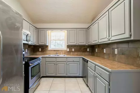 122 Regency Dr, Bethlehem, GA 30620 photo 2