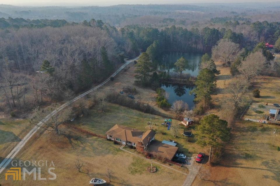 3943 Tommy Lee Cook Rd, Newnan, GA 30263 42 Photos MLS 20018782 Movoto