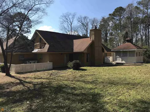 2242 Marion Ln, Morrow, GA 30260 photo 3