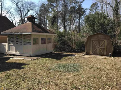 2242 Marion Ln, Morrow, GA 30260 photo 4