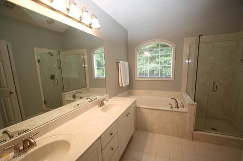 106 Cameron Pointe Dr, Lagrange, GA 30240 photo 7
