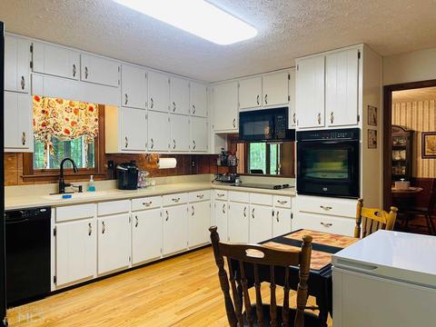 145 Cross Creek Way, Hampton, GA 30228 photo 6