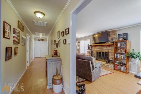 90 E Wayside Rd, Carrollton, GA 30116 photo 9