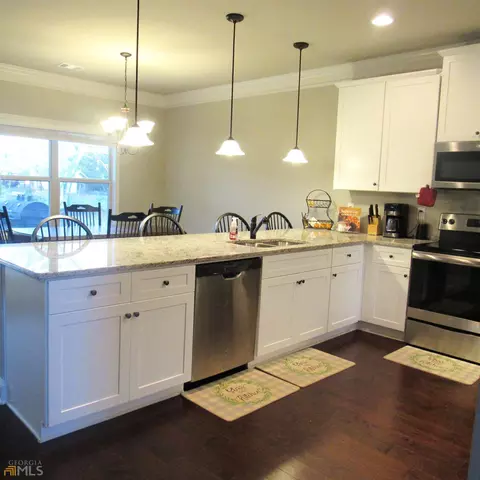 59 Ashford Ln, Commerce, GA 30529 photo 6