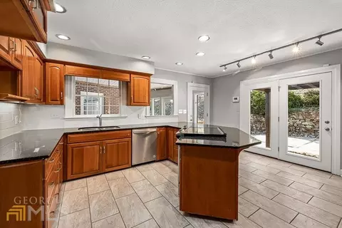 129 Arbutus Trl, Cornelia, GA 30531 photo 14