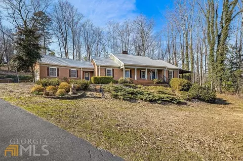 129 Arbutus Trl, Cornelia, GA 30531 photo 2
