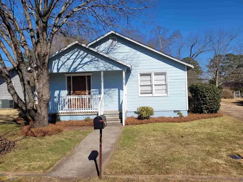 3010 19th Ave, Valley, AL 36854 photo 1