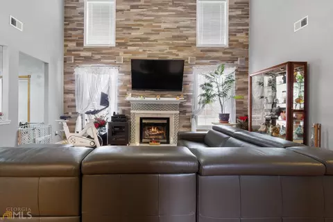 968 Maple Leaf Dr, Mcdonough, GA 30253 photo 5