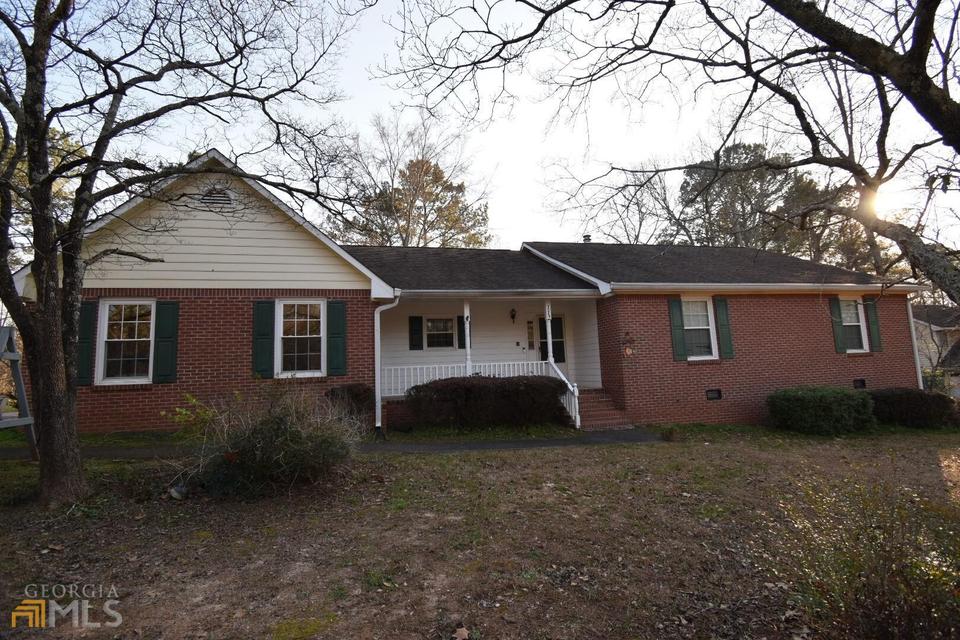 112 Hayes Cir, Rex, GA 30273 19 Photos MLS 20020289 Movoto