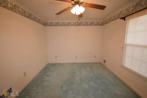 112 Hayes Cir, Rex, GA 30273 photo 15