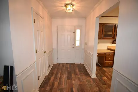 112 Hayes Cir, Rex, GA 30273 photo 6