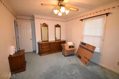 112 Hayes Cir, Rex, GA 30273 photo 13