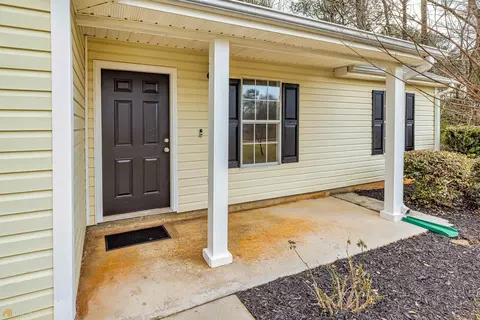 1238 N Hampton Dr, Hampton, GA 30228 photo 2
