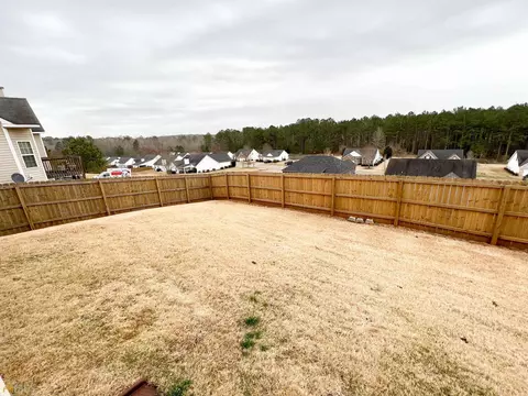 303 N Pointe Dr, Lagrange, GA 30241 photo 12