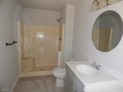 71 W E King Rd, Commerce, GA 30529 photo 16