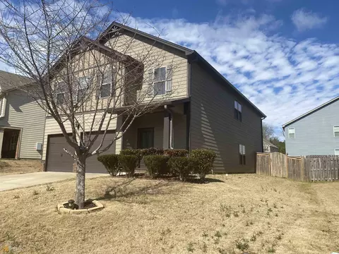 7519 Springbox Dr, Fairburn, GA 30213 photo 3