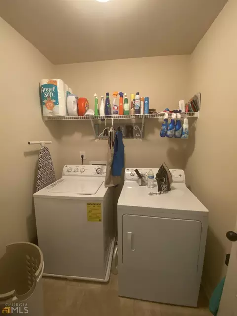 7519 Springbox Dr, Fairburn, GA 30213 photo 8