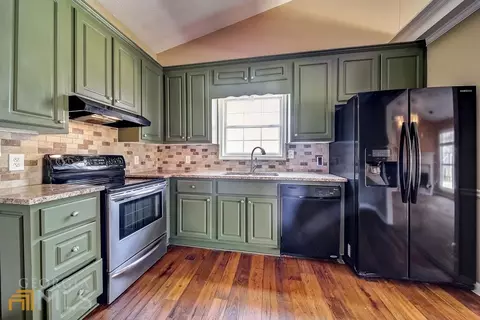 230 Cambridge Way, Covington, GA 30016 photo 4