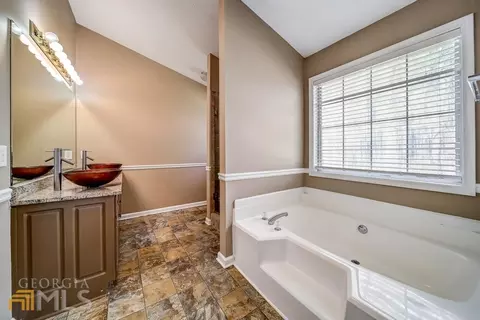 230 Cambridge Way, Covington, GA 30016 photo 8