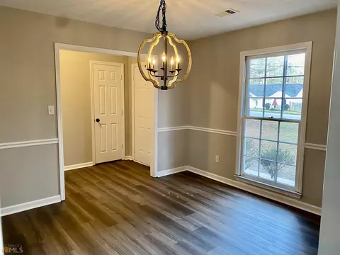 306 Brookfield Dr, Lagrange, GA 30241 photo 5