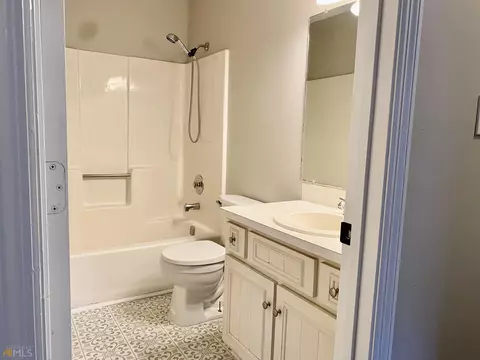 306 Brookfield Dr, Lagrange, GA 30241 photo 6