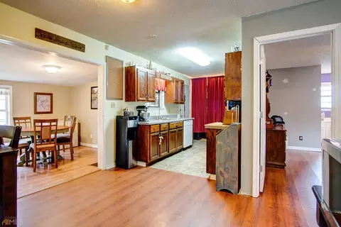 7703 Blacks Bluff Rd, Cave Spring, GA 30124 photo 11