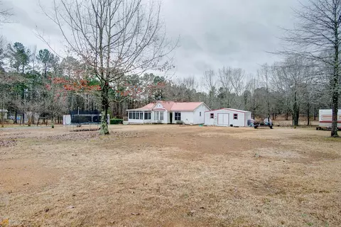 7703 Blacks Bluff Rd, Cave Spring, GA 30124 photo 4
