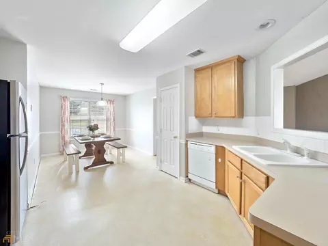 515 Carriage Dr, Bethlehem, GA 30620 photo 9