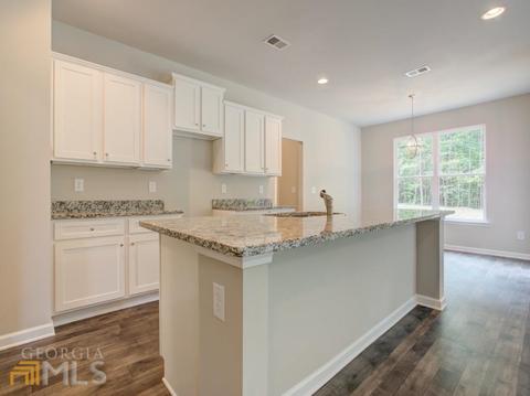 625 Dolly Dr, Forsyth, GA 31029 photo 6