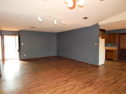 102 Willow Glen Ave, Centerville, GA 31028 photo 8