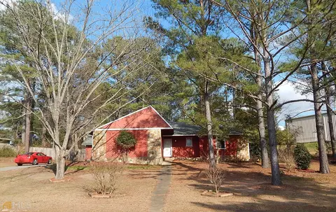 102 Willow Glen Ave, Centerville, GA 31028 photo 2
