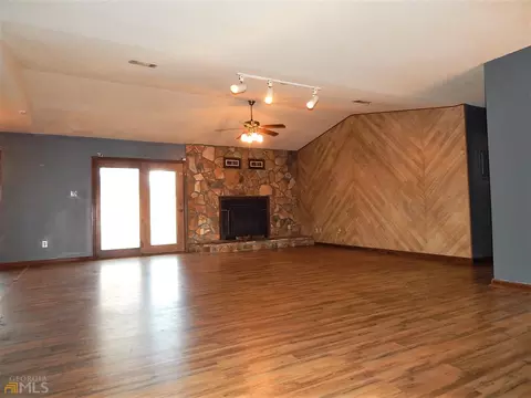 102 Willow Glen Ave, Centerville, GA 31028 photo 5
