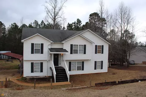 81 Pine Grove Ln, Lagrange, GA 30241 photo 1