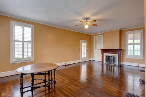 201 E 4th Ave, Rome, GA 30161 photo 4