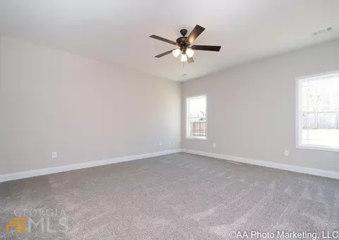 307 Christopher Luke Cir, Perry, GA 31069 photo 22