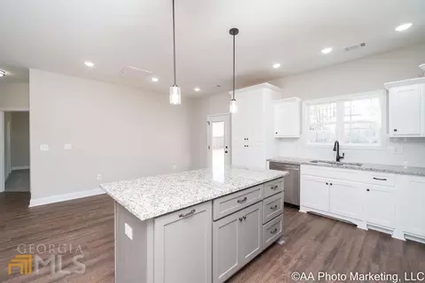 307 Christopher Luke Cir, Perry, GA 31069 photo 38